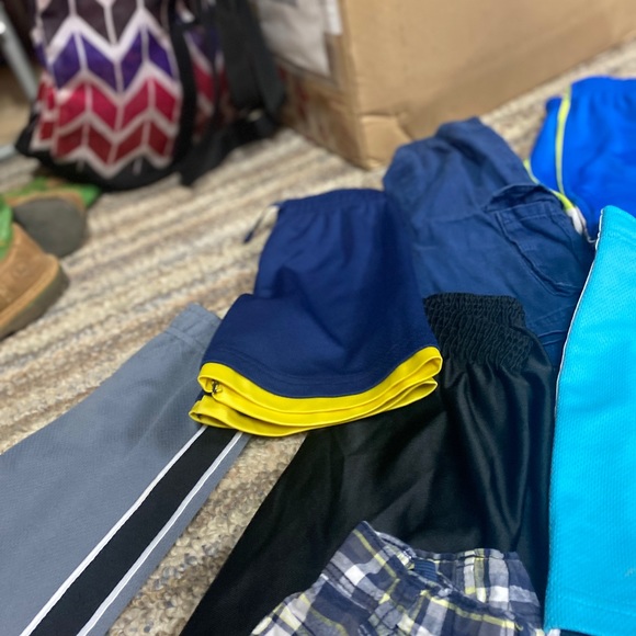 Boys size 3-4t clothes - Picture 4 of 13